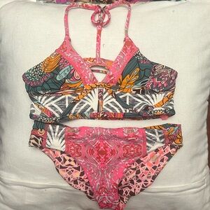 Maaji girls swimsuit bikini size 6